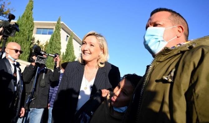 «Oui, bien sûr», a répondu la candidate RN à l'Elysée Marine Le Pen à la question «appelez-vous Eric Zemmour à vous rejoindre?». (Photo, AFP)