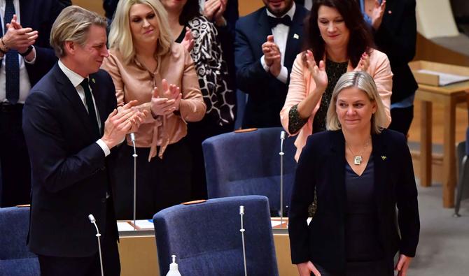 La cheffe des sociaux-démocrates suédois Magdalena Andersson a été réélue Première ministre lundi par le Parlement et va pouvoir devenir officiellement la première femme à occuper le poste. (Photo, AFP)