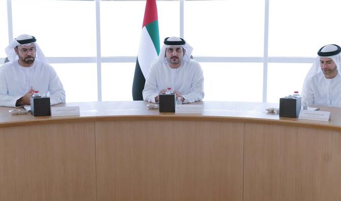 Le comité supérieur des valeurs mobilières et du change a tenu sa première réunion, présidée par Cheikh Maktoum ben Mohammed ben Rashid, vice-dirigeant de Dubaï et ministre des Finances des EAU. (WAM) 