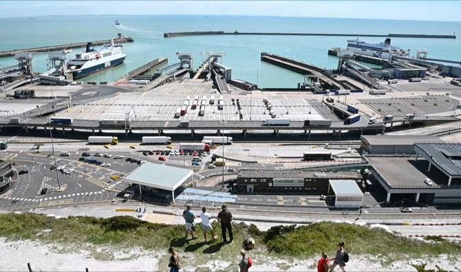 Des camions de fret débarquant à Eurotunnel. (Photo, AFP)