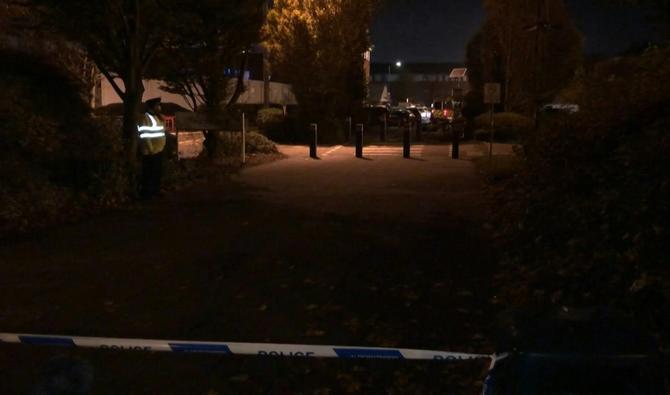 Cordon de police à l'hôpital de Liverpool où une voiture a explosé, faisant un mort (Photo, AFP)