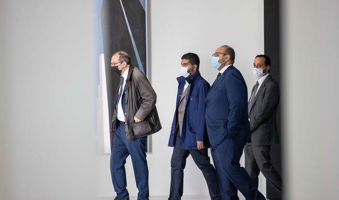 Le ministre saoudien de la Culture, le prince Badr ben Abdallah ben Farhane al-Saoud, s’est entretenu avec le président du Centre Pompidou, Laurent Le Bon, le 9 novembre 2021. (Photo fournie)