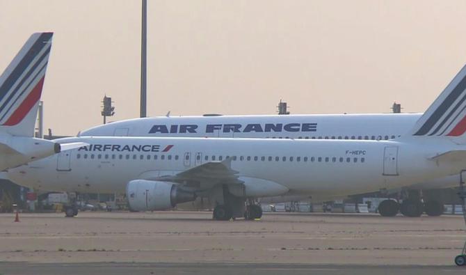 L'émergence du variant Omicron de Covid-19 a sapé une tendance à la reprise graduelle du transport aérien européen. (Photo, AFP)