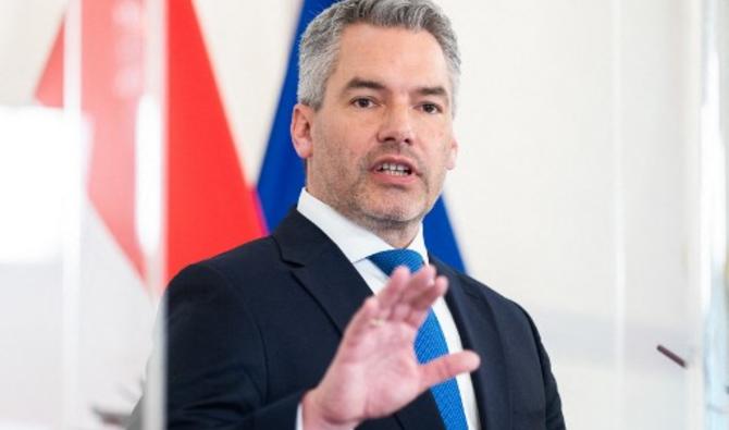 Le chancelier autrichien Karl Nehammer annonce la levée prochaine de la plupart des mesures contre la Covid-19. (Photo, AFP)
