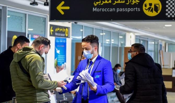 Les passagers arrivent à l'aéroport Mohammed V de la ville de Casablanca, dans l'ouest du Maroc, le 7 février 2022. (Photo, AFP)