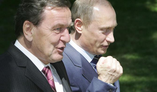 Zwischen Berlin und Moskau, Gerhard Schröder . kompliziert Zwischen Berlin und Moskau, Gerhard Schröder . kompliziert