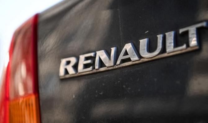 Une voiture Renault est photographiée à Moscou, le 24 mars 2022. (Photo, AFP)