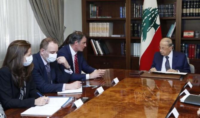 La délégation du FMI dirigée par Ernesto Ramirez-Rigo s'est entretenue avec le président libanais Michel Aoun, le 30 mars 2022. (Photo, AFP)
