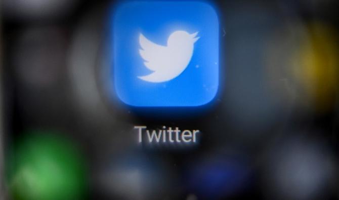 The Russian regulator “restricts access” to Twitter after blocking Facebook