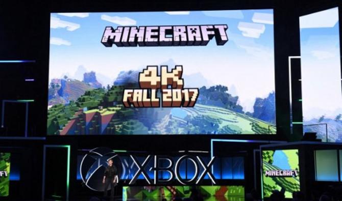 Le jeu vidéo Minecraft  permet notamment de construire des villes virtuelles et d'interagir entre joueurs. (Photo, AFP)