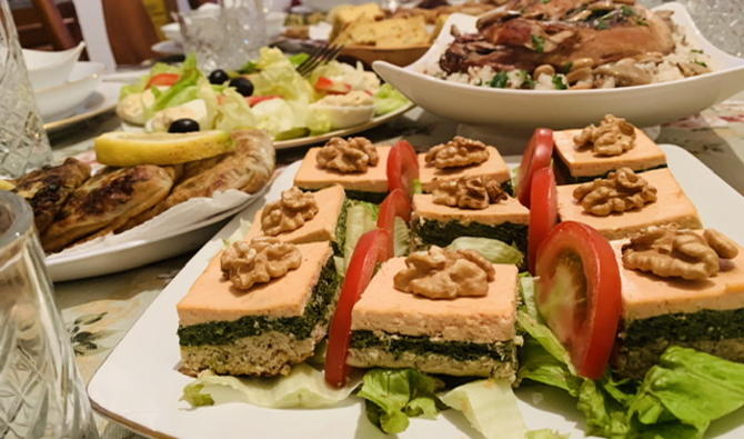 Un Ramadan A Alger L Experience Ne S Explique Pas Elle Se Vit Arabnews Fr