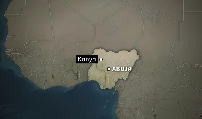 Une carte montre le village de Kanya, dans le district de Danko-Wasagu, dans l'État de Kebbi, où des hommes armés ont tué 13 soldats. (Graphique, AFP)