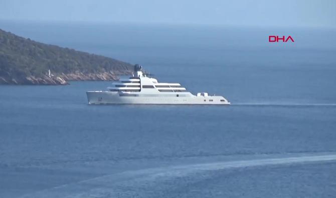 Présenté comme le deuxième yacht le plus long du monde, Eclipse est le deuxième bateau de Roman Abramovitch, propriétaire du club de football anglais de Chelsea à jeter l'ancre en Turquie. (Photo, AFP)