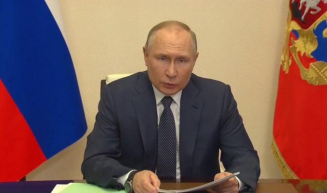 Vladimir Poutine annonce que les acheteurs de gaz russe de pays «inamicaux» devront payer en roubles depuis des comptes en Russie sous peine d'être privés d'approvisionnements, mesure entrant en vigueur vendredi et touchant surtout l'Union européenne, le 31 mars 2022. (Photo, AFP)