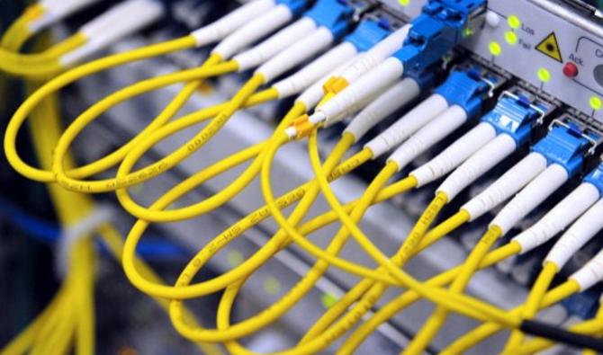 Le site Zone ADSL a recensé 9 156 pannes sur l'internet fixe ces dernières 24 heures, perturbant majoritairement les clients de l'opérateur Free et dans une moindre mesure SFR. (Photo, AFP)