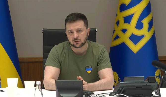Volodymyr Zelensky avait déjà jugé que «le monde entier» devrait être «inquiet» du risque que le président russe Vladimir Poutine, ait recours à une arme nucléaire tactique. (Photo, AFP)