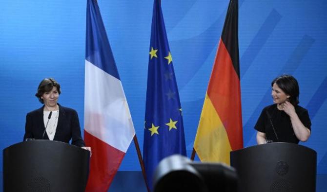 La ministre allemande des Affaires étrangères Annalena Baerbock (à droite) et la nouvelle ministre française de l'Europe et des Affaires étrangères Catherine Colonna (à gauche) font un communiqué de presse au ministère des Affaires étrangères à Berlin, le 24 mai 2022. (Photo, AFP)