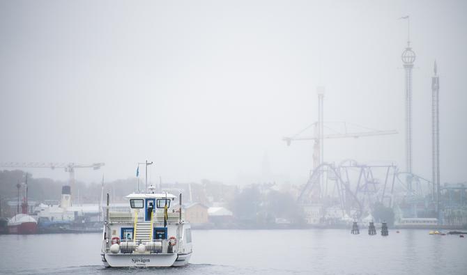Une vaste opération de sauvetage était en cours lundi au large des côtes suédoises où un car-ferry avec 300 personnes à bord était en feu. (Photo, AFP)