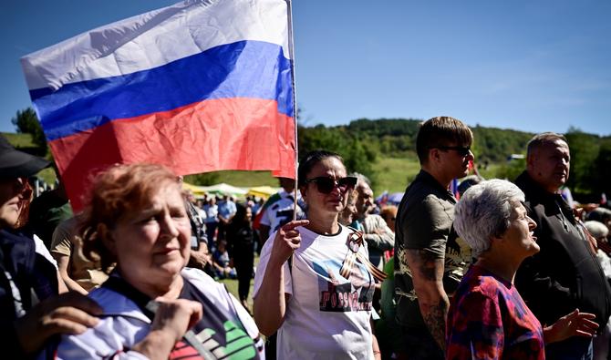 La guerre en Ukraine n'a pas ébranlé les convictions des russophiles bulgares, qui se sont rassemblés dimanche dans le centre du pays dans une ambiance festive. (Photo, AFP)