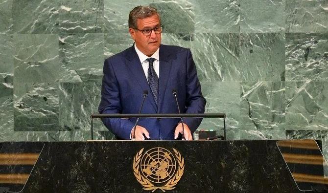 Le Premier ministre marocain, Aziz Akhannouch, a prévenu qu’une «crise de valeurs» sapait la coopération et la solidarité dans le système international. (Photo, AFP)