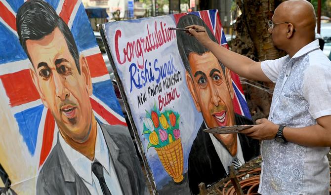 Le conservateur Rishi Sunak qui vient d'être chargé par le roi Charles III de former un gouvernement, déboule sur une scène internationale rendue plus complexe par l'invasion de l'Ukraine par la Russie. (Photo, AFP)