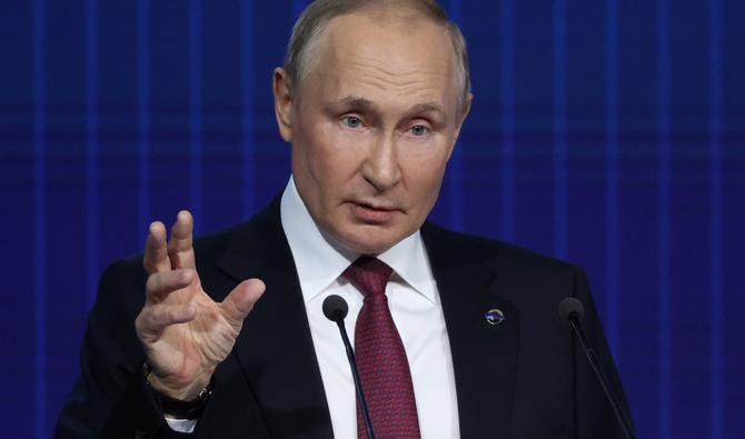 Le président russe Vladimir Poutine s'adresse à la session plénière du forum du club de discussion Valdai dans la région de Moscou, le 27 octobre 2022. (Photo, AFP)