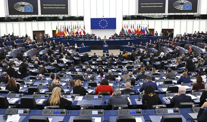 Par 507 voix (38 voix contre, 26 abstentions), les eurodéputés, réunis à Strasbourg, ont très largement donné leur aval à ce nouveau soutien financier à Kiev, pour faire face aux conséquences économiques de l'invasion de la Russie. (Photo, AFP)