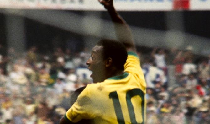 Capture vidéo mise à disposition par le service de communication de Netflix le 13 janvier 2021 montrant l'ancien footballeur brésilien Pelé. (Photo, AFP)