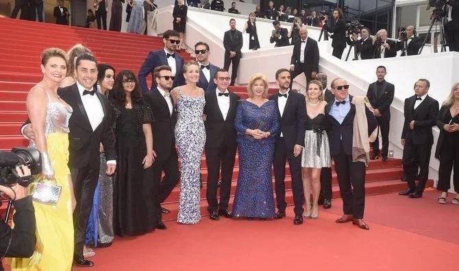 Des représentants du Better World Fund au Festival de Cannes le 22 mai 2022, en présence de Sharon Stone. (Photo Fournie)