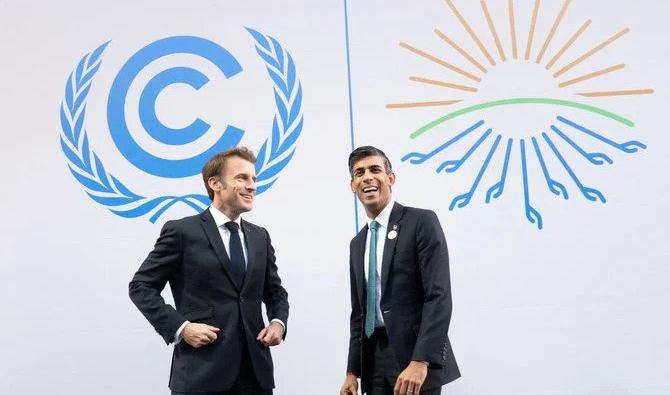 Le Premier ministre britannique Rishi Sunak rencontre le président français Emmanuel Macron avant une réunion bilatérale lors du sommet COP27 à Charm el-Cheikh, en Égypte. (Reuters)