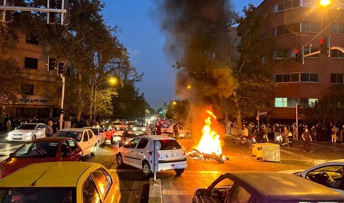 Le porte-parole du ministère iranien des Affaires étrangères, Nasser Kanani, a critiqué lundi le «rôle non constructif» du Royaume-Uni dans les manifestations qui ont lieu depuis plus de trois mois. (Photo, AFP)
