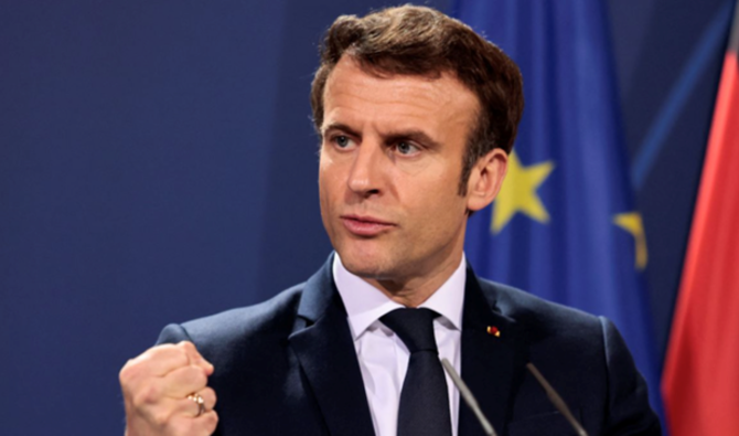 Pourquoi Emmanuel Macron met l’accent sur la politique étrangère