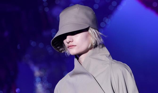 Collection croisière 2023  Dior met le chapeau à lhonneur