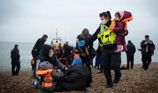 Le Royaume-Uni reflète l'attitude de plus en plus hostile du monde riche envers les réfugiés