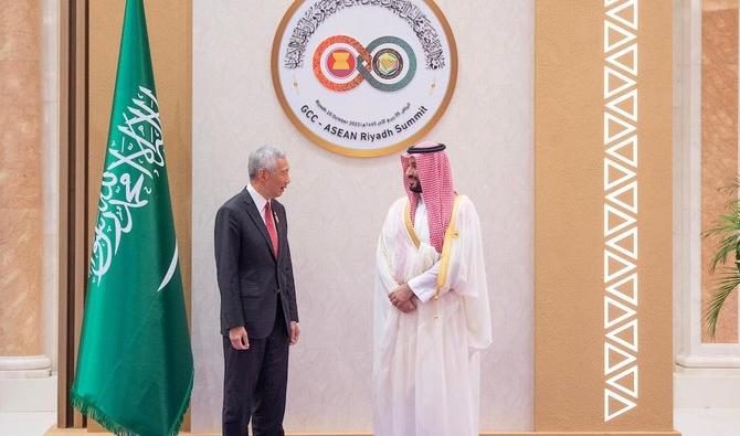 Le prince héritier saoudien, Mohammed ben Salmane, accueille les dirigeants de l'Asean et du CCG avant le premier sommet des blocs régionaux à Riyad. (SPA)