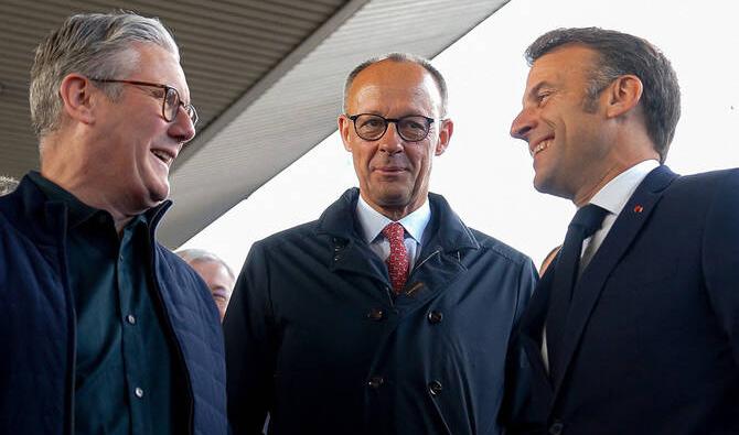 Le triumvirat Royaume-Uni-Allemagne-France revient sur le devant de la scène