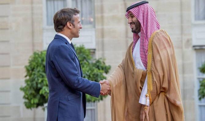 La visite du prince héritier à Paris souligne son rôle diplomatique clé 