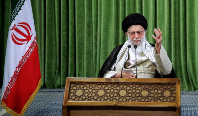 Khamenei doit être tenu responsable de la crise financière iranienne